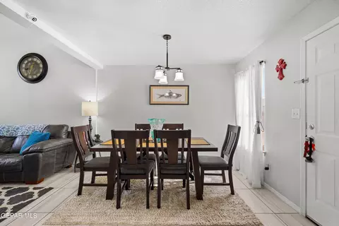 14133 Moon Rock, El Paso, TX 79938