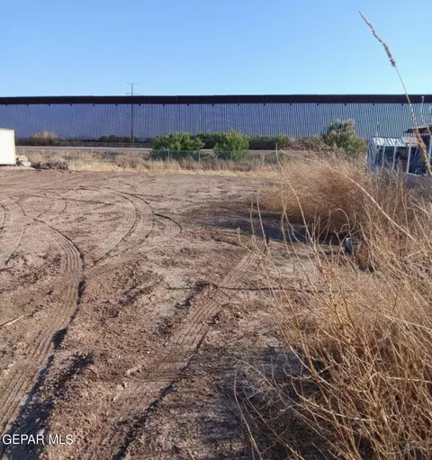 13836 Petunia Dr, San Elizario, TX 79849