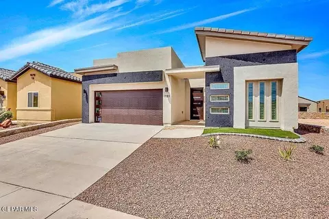 1750 Green Valley St, El Paso, TX 79928