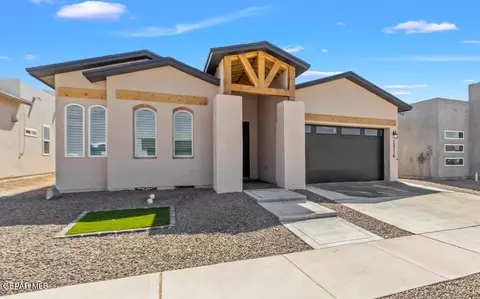 1754 Green Valley St, El Paso, TX 79928
