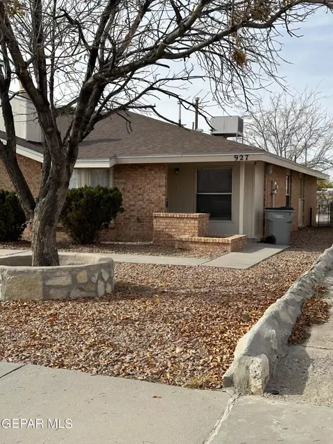 927 Destello Rd, El Paso, TX 79907