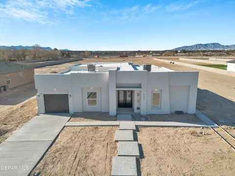 425 James St, El Paso, TX 79915