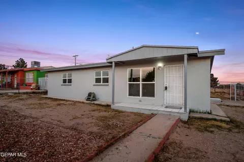900 Richard Dr, El Paso, TX 79907