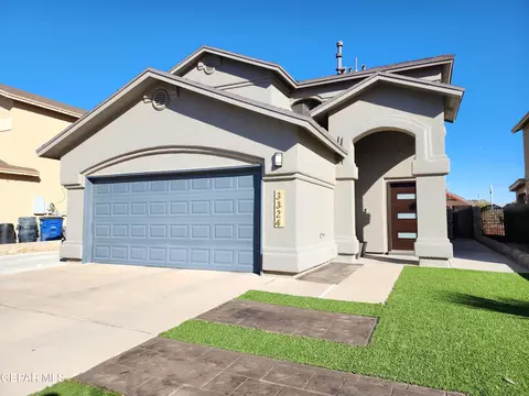 3324 Blue Earth Ln, El Paso, TX 79936