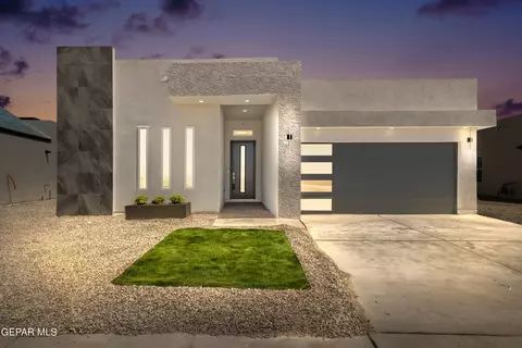 13453 Highworth Dr, Horizon City, TX 79928