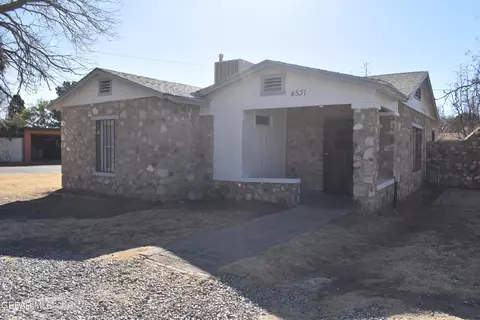 4531 Emory Rd, El Paso, TX 79922
