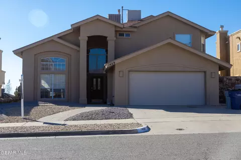 1409 Crown Ridge Dr, El Paso, TX 79912