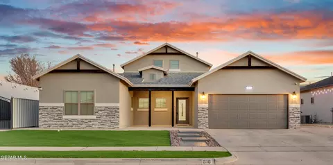616 Guy Meyers, Socorro, TX 79927