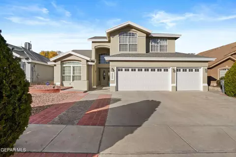 12613 Sun Empress Dr, El Paso, TX 79938