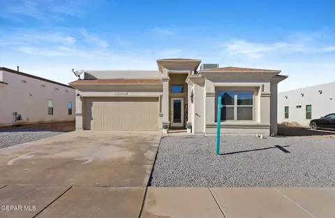 613 Guy Meyers, Socorro, TX 79927