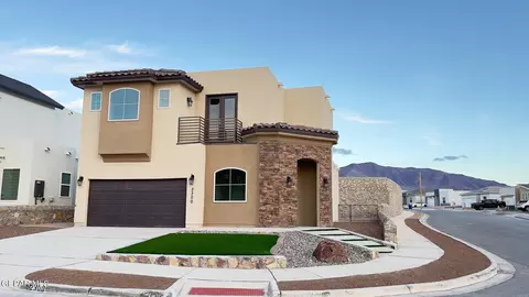 7789 Enchanted Falcon Ln, El Paso, TX 79911