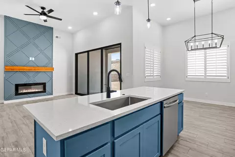 12632 Middlesbrough Ave, El Paso, TX 79928