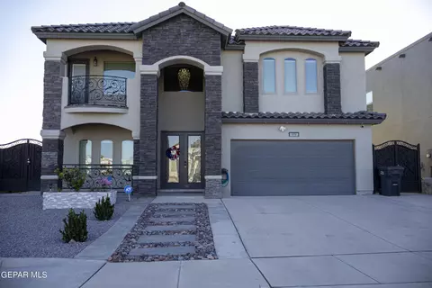 979 Bicknor Pl, El Paso, TX 79928