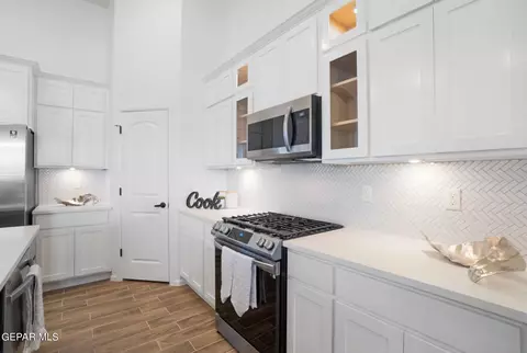 13005 Powick Dr, El Paso, TX 79928