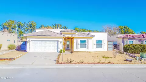 6029 Lourdes Rd, Santa Teresa, NM 88008