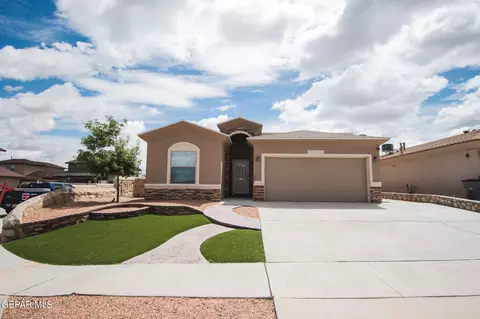 7052 Long Meadow Dr, El Paso, TX 79934