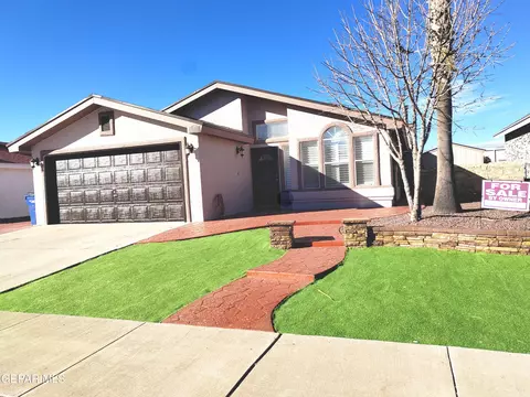 1921 Sun Spot St, El Paso, TX 79938