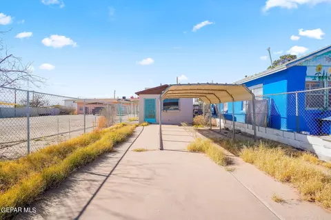627 Val Verde St, El Paso, TX 79905
