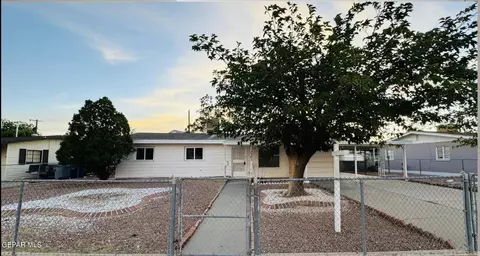 10361 Mackinaw St, El Paso, TX 79924