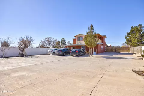 748 Cascada St, El Paso, TX 79928