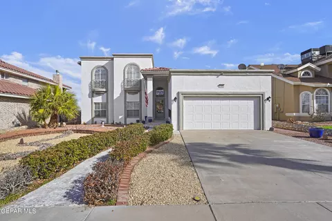 10808 Loma Del Sol Dr, El Paso, TX 79934