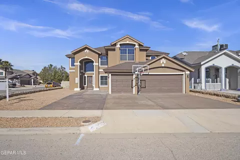 12417 Paseo Rojo Dr, El Paso, TX 79928