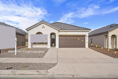 528 Cedarwood Ave, El Paso, TX 79928