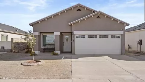 2194 Blue Vly, Socorro, TX 79927