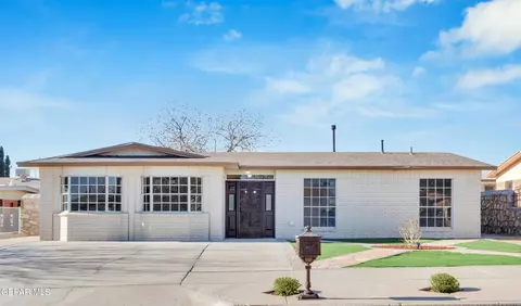 2613 Dan Sikes Dr, El Paso, TX 79936