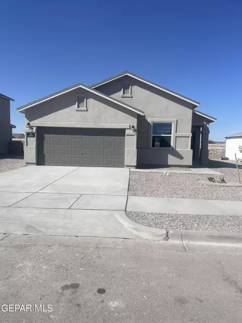 12604 Viendo Norte Dr, El Paso, TX 79934