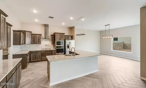 3636 Pattern Pl, El Paso, TX 79938 photo 5