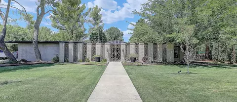 488 Kingswood Dr, El Paso, TX 79932