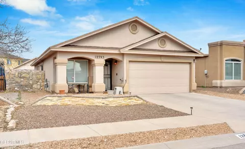 12745 Raul Mendiola Ln, El Paso, TX 79938