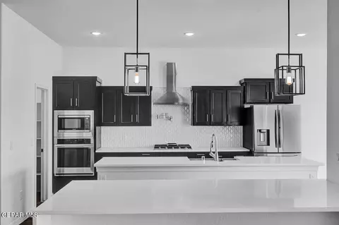 15032 Composition, El Paso, TX 79938 photo 11