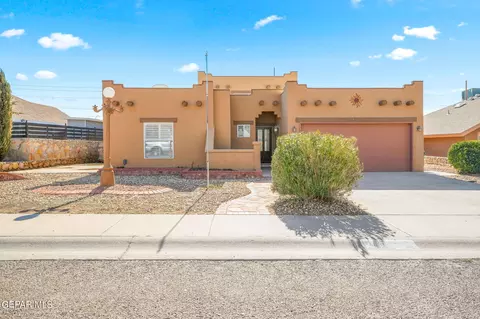 13112 Thea Smith Dr, Horizon City, TX 79928