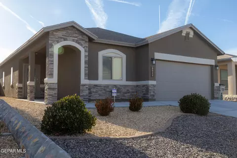 6944 Black Mesquite Dr, El Paso, TX 79934