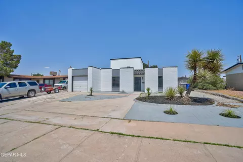 2128 Abril Dr, El Paso, TX 79935