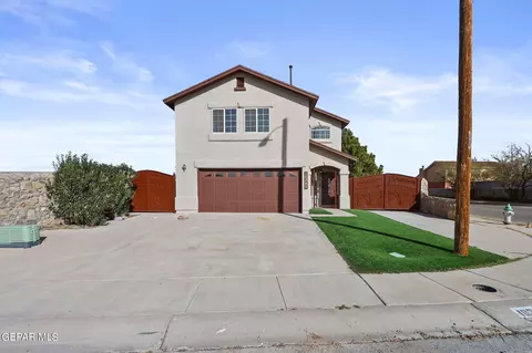 10345 Valle Fertil Dr, Socorro, TX 79927