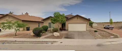 304 Emerald Acres St, Horizon City, TX 79928