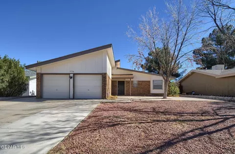 5796 Butte Dr, Santa Teresa, NM 88008