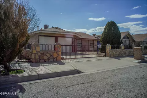 4728 Gabriel Dr, El Paso, TX 79924