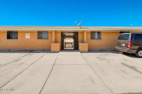 8701 Lawson St, El Paso, TX 79904