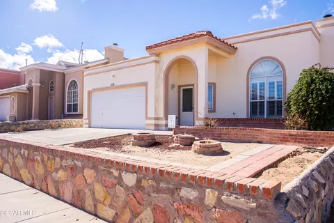 1151 John Phelan Dr, El Paso, TX 79936