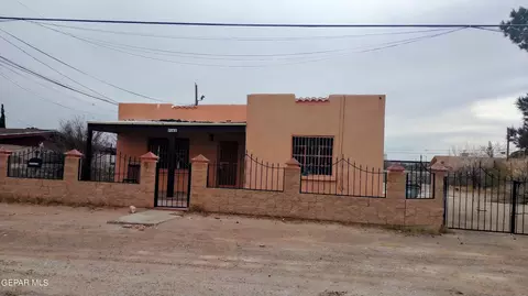 7192 Ponce Dr, El Paso, TX 79915