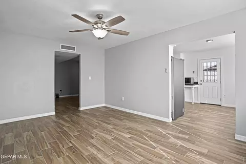 5529 Plainview Dr, El Paso, TX 79924 photo 11