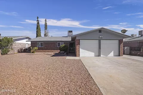 5529 Plainview Dr, El Paso, TX 79924 photo 2