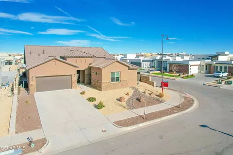 484 Bingley Pl, El Paso, TX 79928