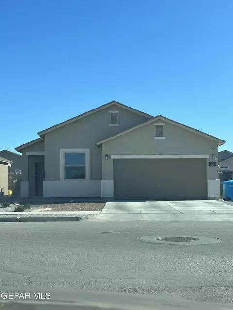 11493 Sunset Vw Dr, Socorro, TX 79927