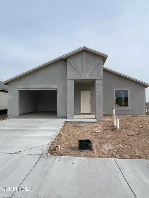 500 Sun Temple, Socorro, TX 79927