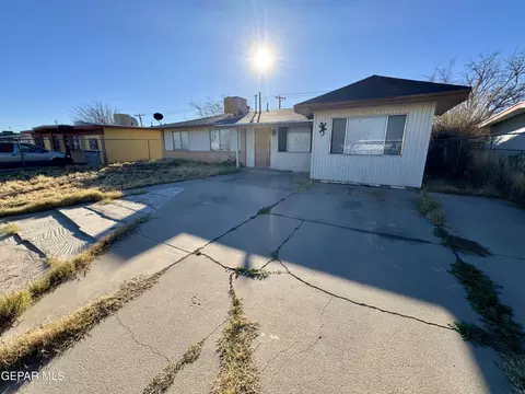 10463 Kendall St, El Paso, TX 79924